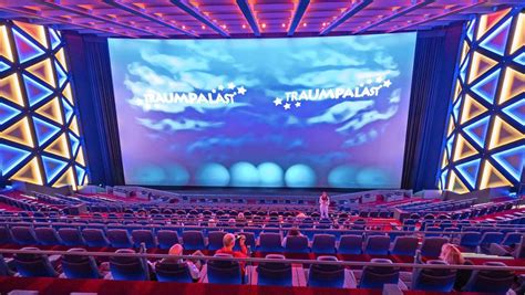 Imax Kino In Leonberg Eröffnet Weltretter 007 Schärfer Und Größer