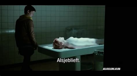 Lynn Van Royen in Beau Séjour in s01e02 2017 XVIDEOS