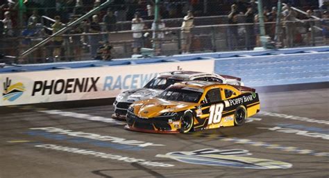 Daniel Hemric Makes Last Lap Pass At Phoenix To Snag 1st NASCAR Win