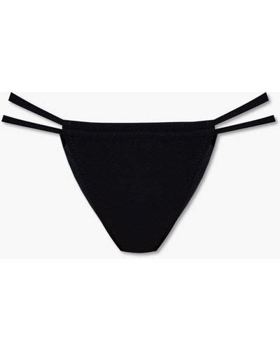 9 Hot Sexy Lael Hansen Bikini Pics