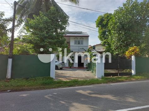 Facing Main Road Upstairs House For Sale Kottawa Ikman