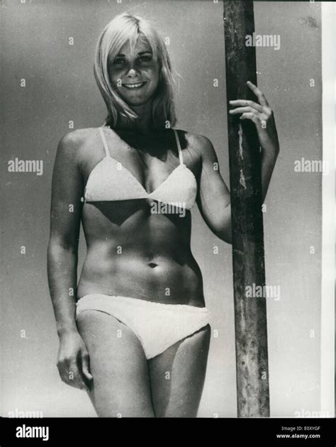 Hot Sexy Rosemary Casals Bikini Pics