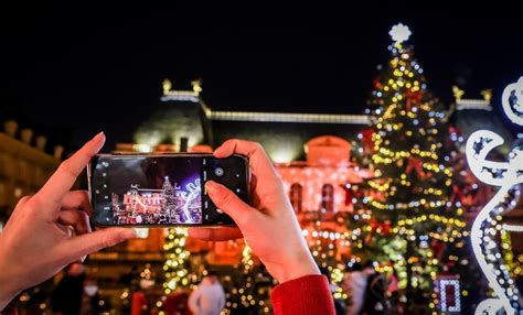 Quelle Lumière Choisir pour Illuminer vos Fêtes de Noël