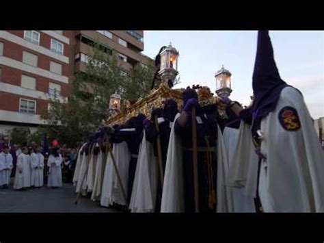 Nuestro Padre Jesús Nazareno procesionó este año sólo con su imagen