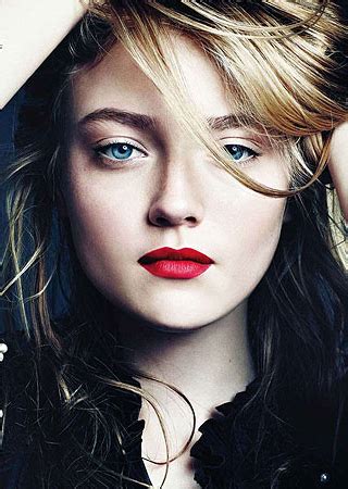 Dakota Fanning - Twilight Series Photo (14226751) - Fanpop