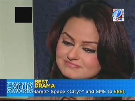 Pakistani Television Captures And Hot Models Javaria Abbasi Beautiful Face Expressions