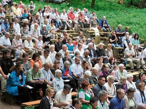 Suhl Zella Mehlis Premiere Tauffest Im Waldtheater Region