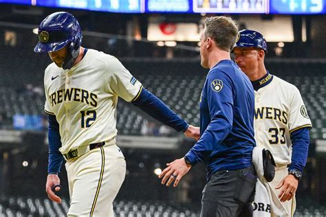 Brewers' Rhys Hoskins has encouraging outlook on hamstring injury ...