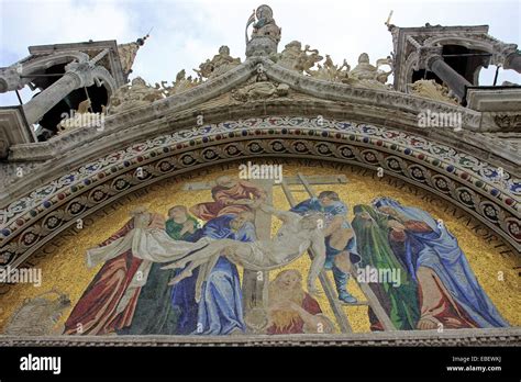 Venice San Marco Basilica exterior mosaics Stock Photo - Alamy