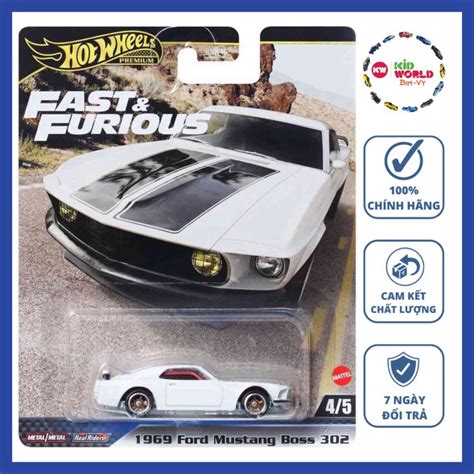 Xe mô hình Hot Wheels Premium Fast Furious Series 1969 Ford Mustang Boss 302 HYP71 bánh cao