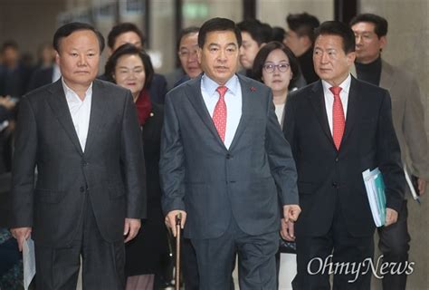 경위 폭행 혐의 김명연 고발에 심재철 야당 탄압 문희상 앙심 품은 듯 오마이뉴스