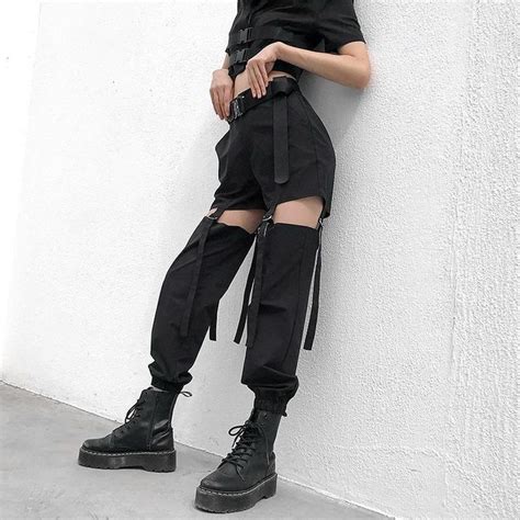 10 Classy Cargo Pant Designs To Try Out Edgy Outfits Fashion Egirl