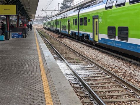 Incidente alla stazione di Saronno centro grave il ferito Come è