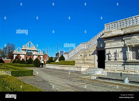 Baps Shri Swaminarayan Mandir The Neasden Temple Neasden London