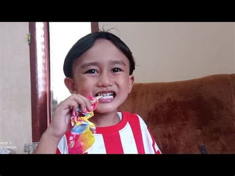 Nunggu Buka Puasa Sambil Makan Eskrim Youtube