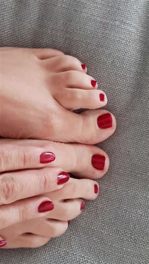 Red Nails And Beautiful Feet Free Nude Vista Free HD Porn XHamster