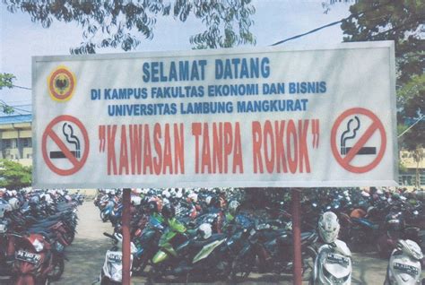 Sosialisasi Kawasan Tanpa Rokok Di FEB Unlam Fakultas Ekonomi Dan