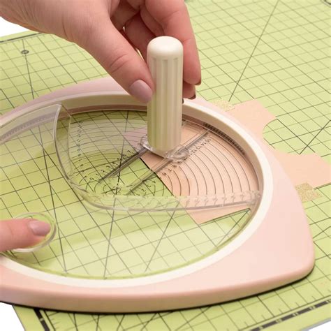 Test Produit Comment Utiliser Un Cutter Circulaire Pour Couper Des