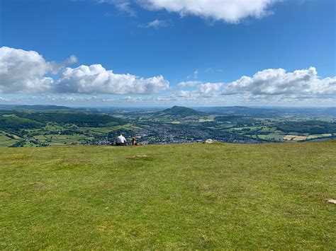 Blorenge Easy Walk Abergavenny Pen Fford Goch Keepers Pond