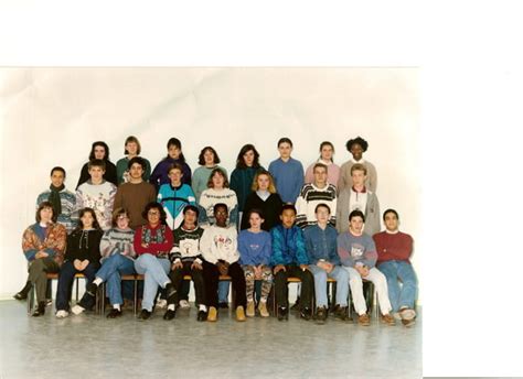 Photo de classe 2nd STI de 1993 Lycée Jules Uhry Copains d avant