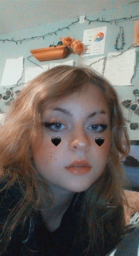 Mini Photoshoot Lesbian Dating Amino