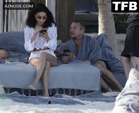 Chantel Jeffries Sexy Seen Flaunting Her Hot Body At A Beach Hotel Resort In Mexico Aznude