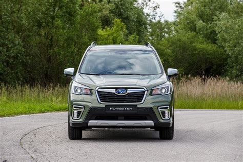 2022 Subaru Forester Facelift Rendered With Restyled Front Fascia Rear Bumper Autoevolution