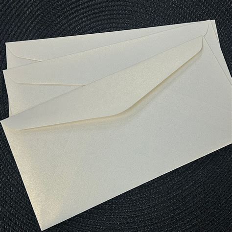 Dl Envelopes X Mm Ivory Gold Giftables