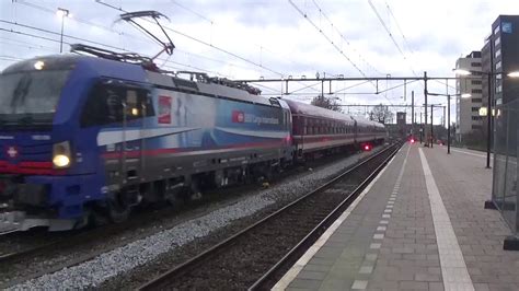 Sbb Vectron Komt Met Muller Wagons Door Station Hengelo Youtube