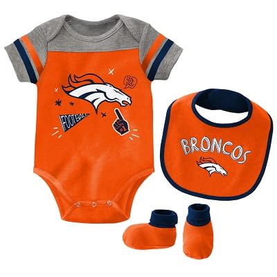 25 Best Denver Broncos Gifts For True Fans 2025