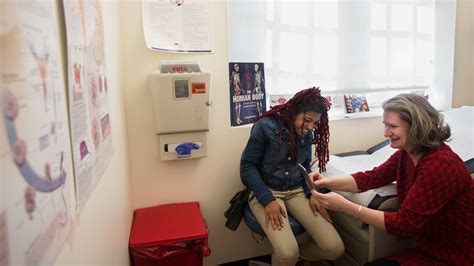 For Schools With High Teen Pregnancy Rates Can A Midwife Help Shots Health News Npr