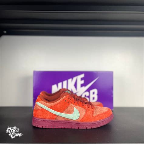 Nike Sb Dunk Low Mystic Red Men S Fashion Footwear Sneakers On Carousell