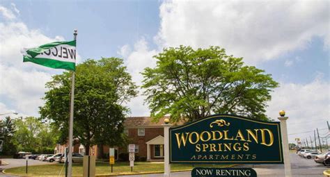 Woodland Springs Apartments Reviews Burlington Nj 89 Donna Drive