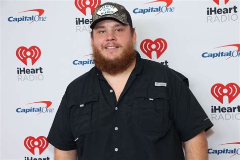 Luke Combs To Launch Growin Up And Gettin Old Tour In 2024