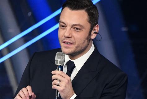 Tiziano Ferro Canzoni Famose E Nuovo Album In Uscita