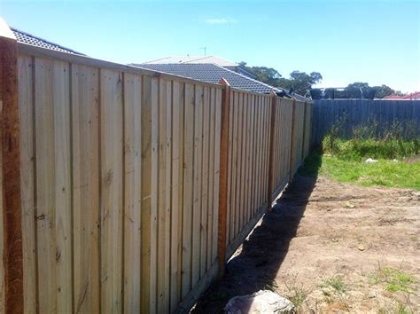 Paling Front Feature Fence With Exposed Posts Points And Capping