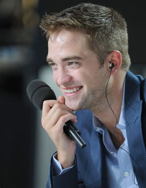 Robert Pattinson Cannes 2014 Les Meilleures Photos Du Jour Sur La Croisette Elle