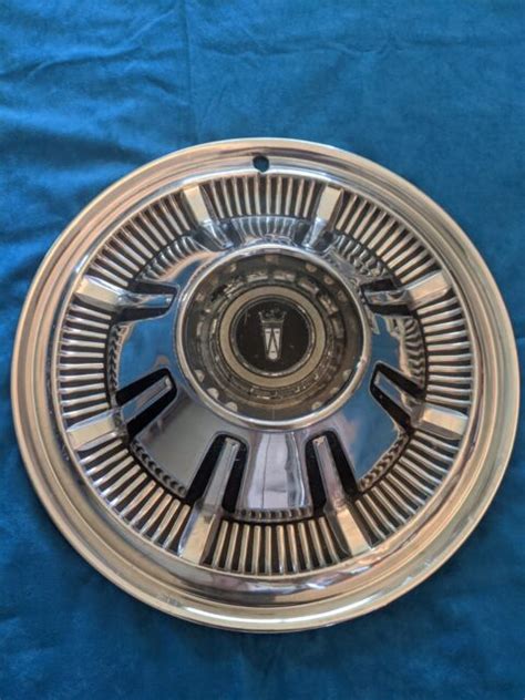 1966 1977 Ford Bronco Truck Or Van Hubcap 15” Ebay