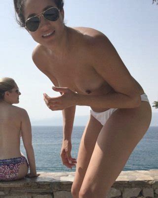 Meghan Markle Porn Pics Xxx Photos Sex Images Pictoa