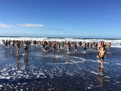 New Years 2020 Great Highway Polar Plunge World Naked Bike Ride Indybay