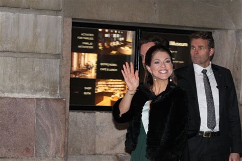 Photo Le Couple Princier De Su De Madeleine De Su De Enceinte Et