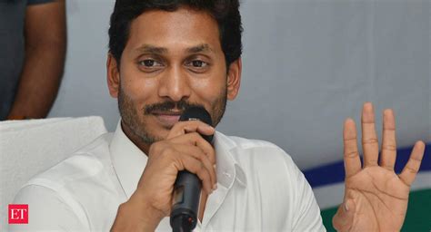 Jagan Mohan Reddy Takes Oath As Andhra Pradesh Cm The Economic Times