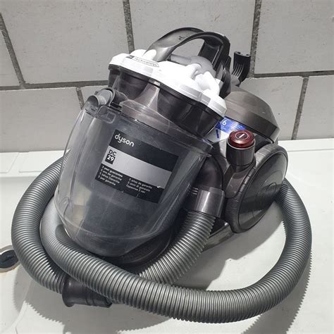 Staubsauger Dyson DC29 | Kaufen auf Ricardo