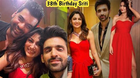 Sriti Jha 38th Birthday Celebration With Arjit Taneja And Shabir