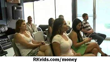 Hermosas Adolescentes Folladas Por Dinero Xvideos