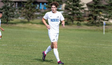 Men S Soccer Keyano Huskies Vs Nait Ooks September Flickr