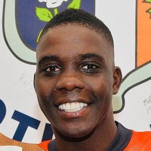 Marvelous Nakamba - Age, Family, Bio | Famous Birthdays