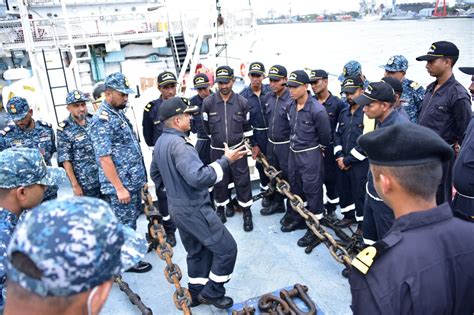 VISIT OF BANGLADESH NAVY OPERATIONAL SEA TRAINING GROUP TO SNC