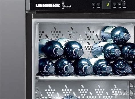 Цена на Liebherr WKb 1812 - 145000 руб в Москве, купить с бесплатной ...