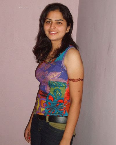 North Indian Mallu Aunties Hot Stills Mallu Joy